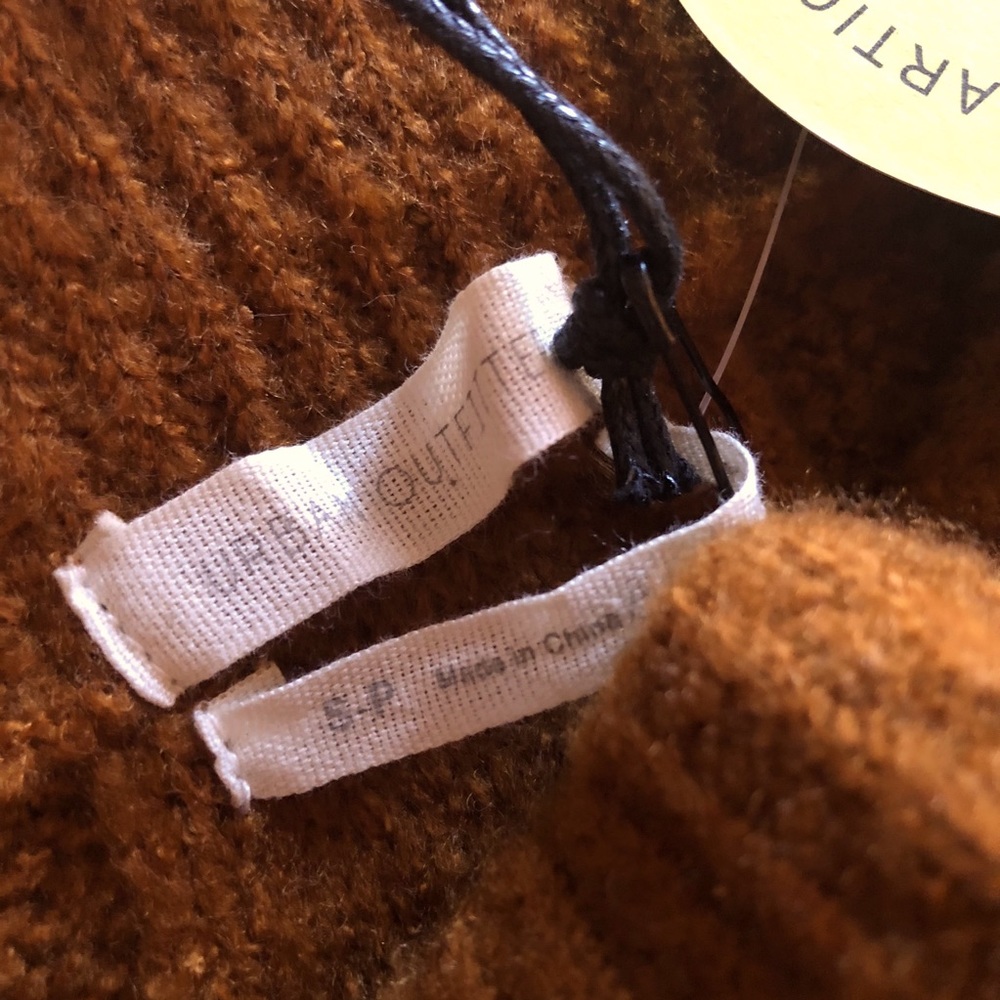 NWT urban outfitters Cable knit sweater skirt - Picture 7 of 9